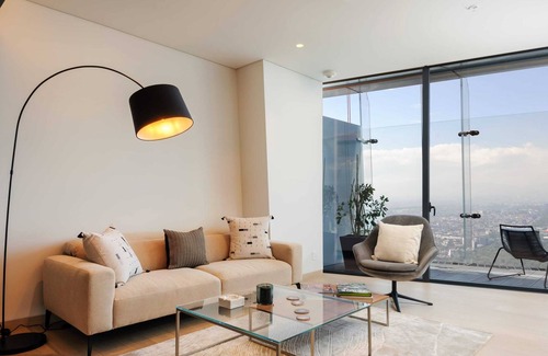 Colonia Cuauhtemoc Apartment | Luxurious 1BR with Panoramic View
