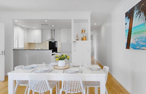 Noosaville Apartment | Luxurious 2 bedroom apartment in Noosaville