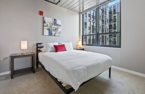 Old West Side Condo | Luxurious 2 Bedroom Condo in Heart of Ann Arbor 331