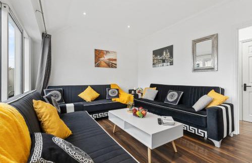 City of Westminster Apartment | Luxurious 2-Bedroom Penthouse In Marble Arch -65GC