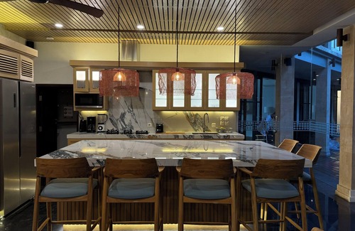 Jimbaran Bay House | Luxurious 3-bedroom Cherida Villa in Gending Kedis Jimbaran Beach, Bali