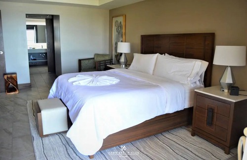 Bouvet Island Resort | LUXURIOUS 3 Bedroom Timeshare in beautiful Sint Maartens