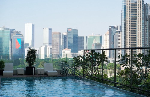 Senayan Hotel | Luxurious 3Br Apartment at FX Residence Sudirman