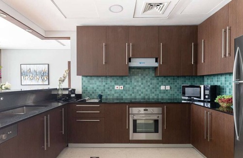 Bur Dubai Apartment | Luxurious 3BR in DIFC w/ Large Balcony & City View