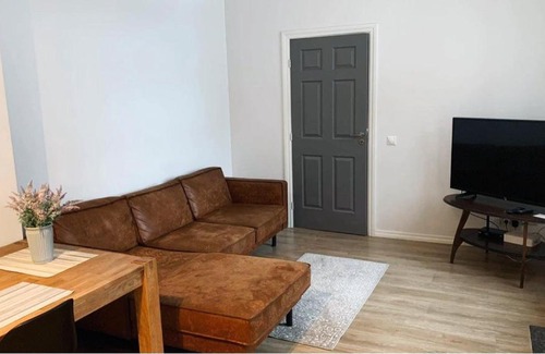 Parnu Apartment | Luxurious 68m2 2BR 3-Room River View Apt in the heart of Pärnu