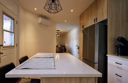 Plateau Mont Royal Apartment | Luxurious 7BR Duplex in the Heart of Montreal – Spacious & Stylish Stay