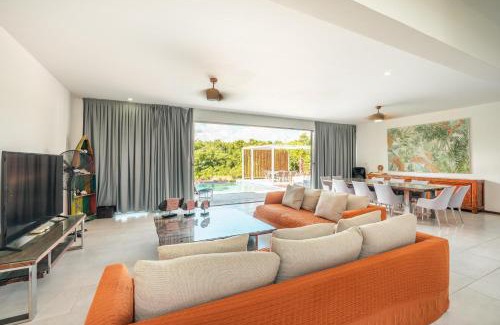 Yarary - Cap Cana Villa | Luxurious and modern Villa with Pool at Yarari