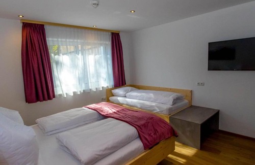 Fuegenberg Apartment | Luxurious Apartment in F genberg with Sauna