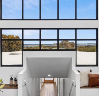 Ocean Grove House | Luxurious Beach House with Breath-taking Views