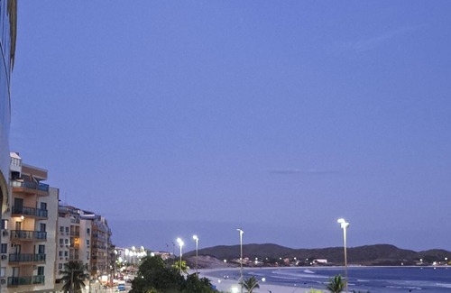Sao Vicente de Paula Apartment | Luxurious and spacious apartment in front of Praia do Forte - Cabo Frio - RJ