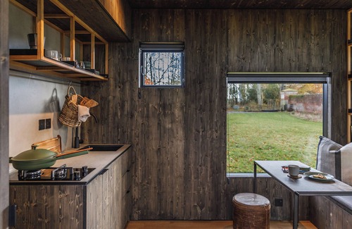 Fakenham Cabin | Luxurious Cabin at Thursford Castle, immersed in North Norfolk countryside.