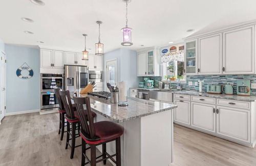 Dewey Beach House | Luxurious Coastal Retreat in Rehoboth Beach Dewey Beach, DE