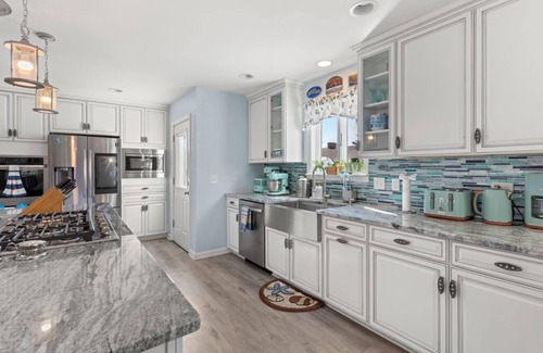 Dewey Beach House | Luxurious Coastal Retreat in Rehoboth Beach Dewey Beach, DE