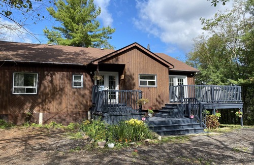 Pointe au Baril House | Luxurious cottage for rent on Georgian Bay