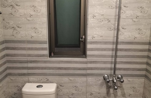 Islamabad Apartment | Luxurious & Cozy 1BHK Apartment,WiFi+Smart TV