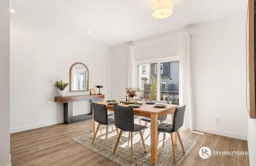 Springbank Hill House | Luxurious Designer Finished Home