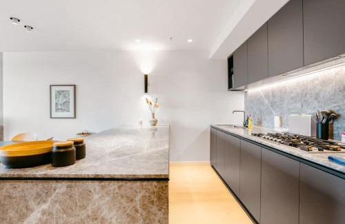 Elsternwick Apartment | Luxurious Elsternwick Apt Living with Parking