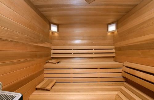 Somme-Leuze House | Luxurious Home with Sauna