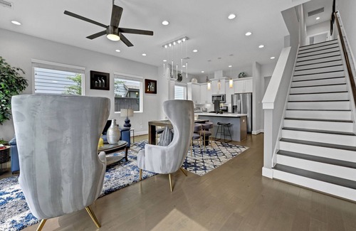 OST - South Union House | Luxurious homeaway with Heated Pool Next to the Med Center!