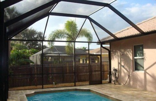 Naples Park Villa | Luxurious Naples Florida Villa! Close to Vanderbilt Beach! βοΈπ΄π
π΄