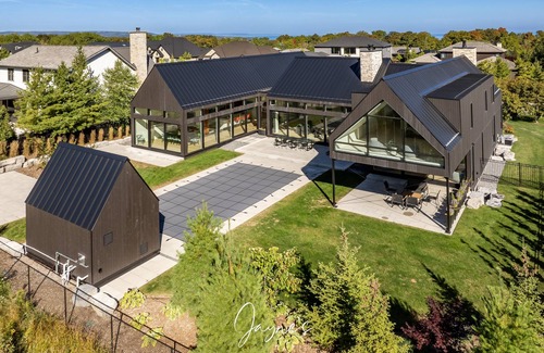 The Blue Mountains House | Luxurious new 4 bed 5 bath home