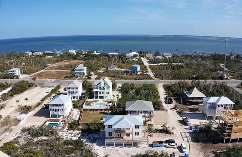 Cape San Blas House | Luxurious new north Cape, private pool/hot tub, elevator, game rm, beach gear