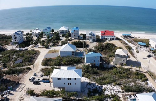 Cape San Blas House | Luxurious new north Cape, private pool/hot tub, elevator, game rm, beach gear