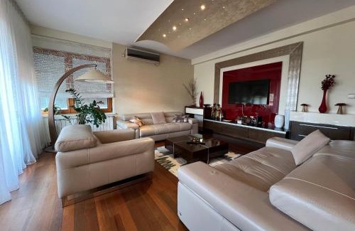 Novi Sad Apartment | Luxurious Oasis