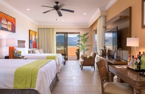 Loreto Resort | Luxurious ocean front 2 bedroom suite with spectacular views