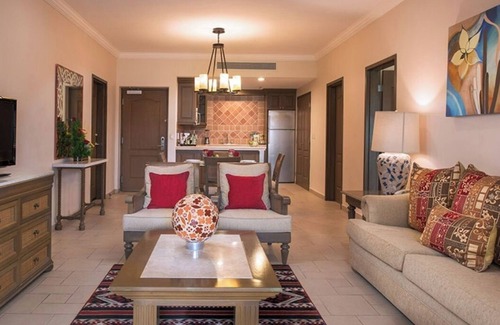 Loreto Resort | Luxurious ocean front 2 bedroom suite in Loreto