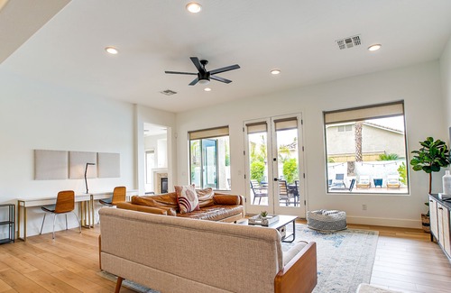 Seville House | Luxurious Palms Gilbert! Heated Pool/Spa! Sleeps 9! Dog Friendly.