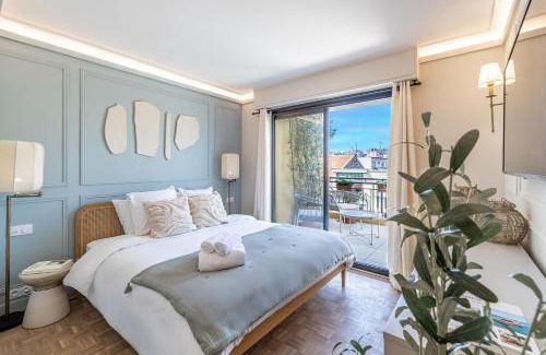 Gambetta Apartment | Luxurious penthouse, 2 bedroom suites, 3 spacious terraces, gorgeous views of mountains and sea,
