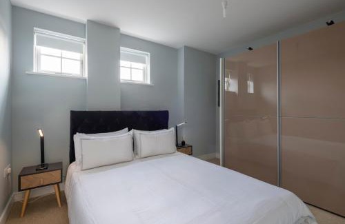 Braintree Apartment | Luxurious Private One Bedroom Apartment in Braintree with Free Parking Near City Centre