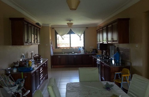 Entebbe House | Luxurious Property to Rent overlooking Lake Victoria in Entebbe