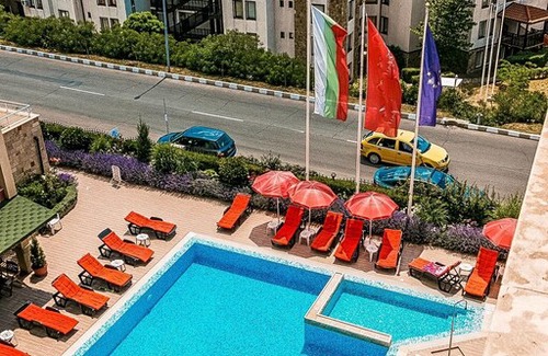Rusalka Bed & Breakfast | Luxurious Residence Overlooking The Seascape