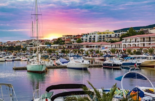 Rusalka Bed & Breakfast | Luxurious Residence Overlooking The Seascape