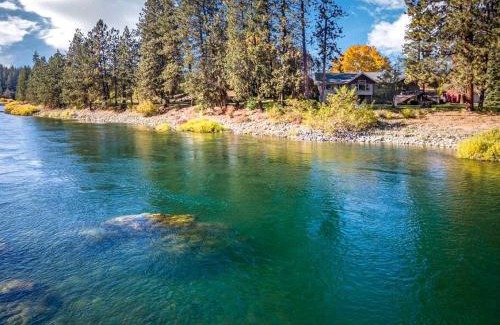 Post Falls House | Luxurious, Riverfront Cabin with Panoramic Views of the Spokane River, in Post Falls, Idaho