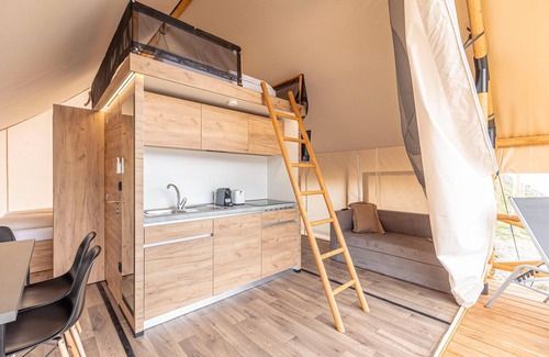 Kotschach-Mauthen House | Luxurious safari tent with air conditioning