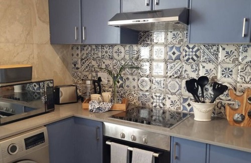 Sea Point Apartment | Luxurious Sea Point Apartment