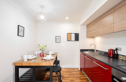 Birmingham Apartment | Luxurious, Spacious and Modern Living