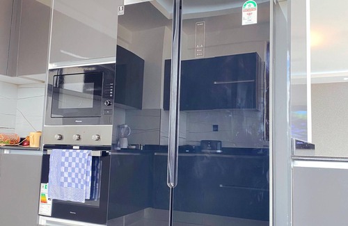 Mombasa Apartment | Luxurious Top-Floor Penthouse with Stunning Views, Pool Access, kids area & gym.