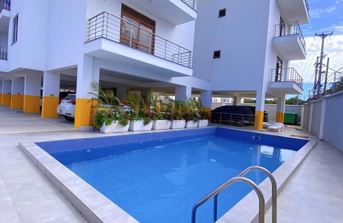 Mombasa Apartment | Luxurious Top-Floor Penthouse with Stunning Views, Pool Access, kids area & gym.