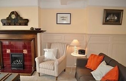 Weymouth House | Luxurious Townhouse With Harbor Views