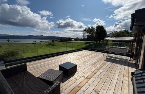 Portree Apartment | Luxurious, Unique, and Elegant Cottage by Portree