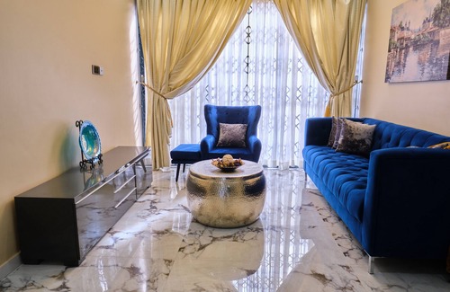 Teshie House | Luxurious Villa 5 mins from beach