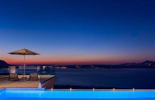 Apokoronas Villa | Luxurious Villa Akri - With Private Heated Pool