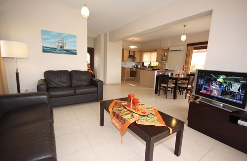 Pissouri Villa | Luxurious Villa Located at first line with direct sea view. Wi-Fi.