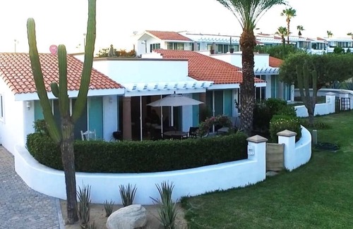 El Tezal House | Luxurious Villa with Private Hot Tub, Ocean Views Family-Friendly 3BR 10-Min Wa