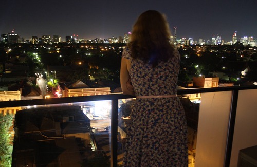 South Yarra Apartment | Luxurious with great city views, free Private parking & fast internet