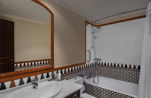 New Golden Mile Resort | Luxury 1 Bedroom Ocean Front Serviced Apartment at Marriott's Playa Andaluza